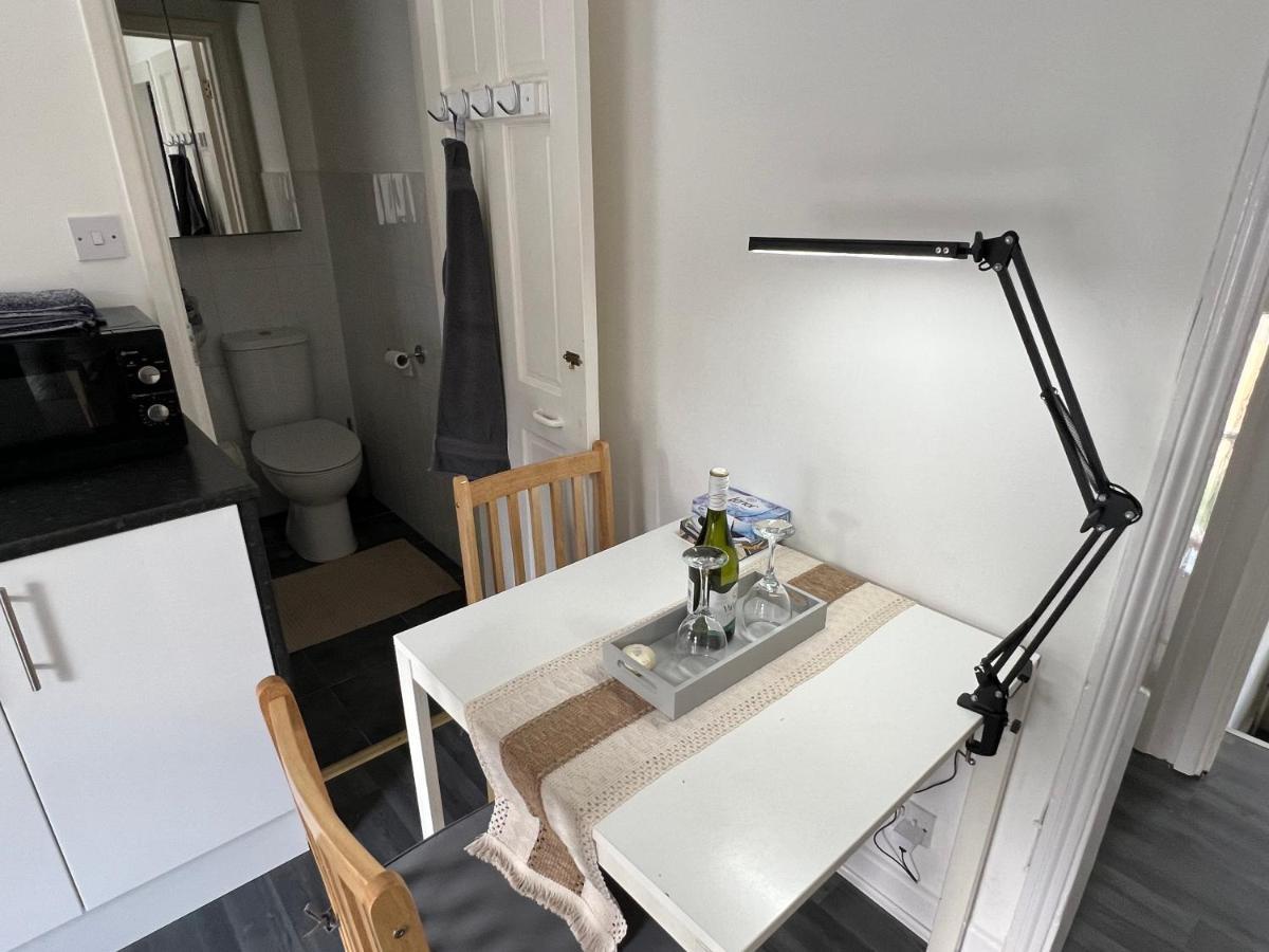 Apartament Luxury 1Bed Holiday Flat-10 Minutes From London Bridge & 3Mins Walk To Lewisham Dlr Zewnętrze zdjęcie